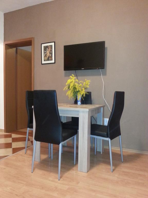 Apartment Andric Kaštela Exterior foto