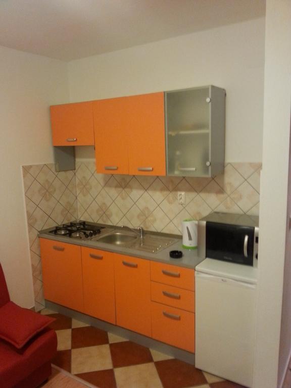 Apartment Andric Kaštela Exterior foto